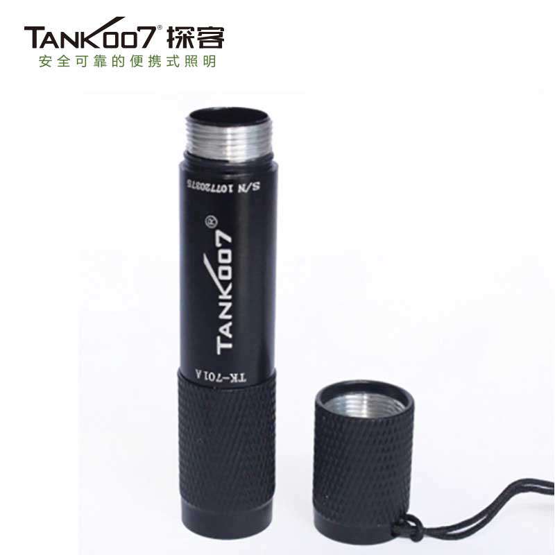 1577511390171459.jpg 手電筒廠家